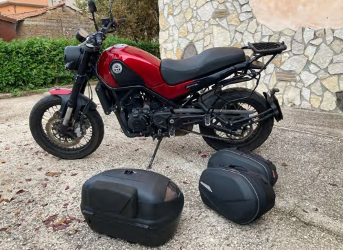 MOTO